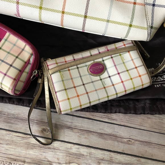 Coach Peyton Tattersall Tote Purse Handbag Ivory Plaid - Picture 7 of 15